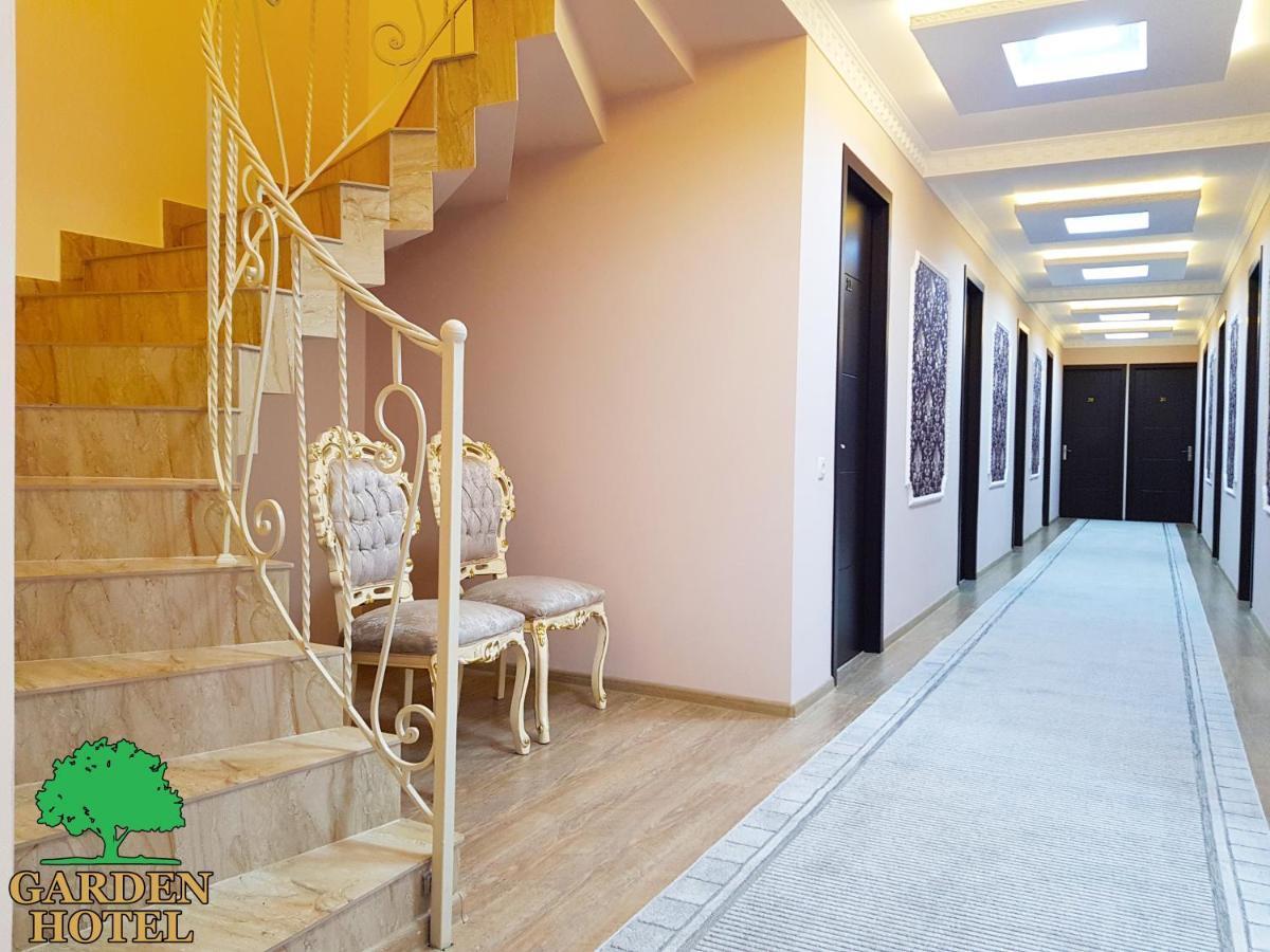 Garden Hotel Kutaisi Exterior photo